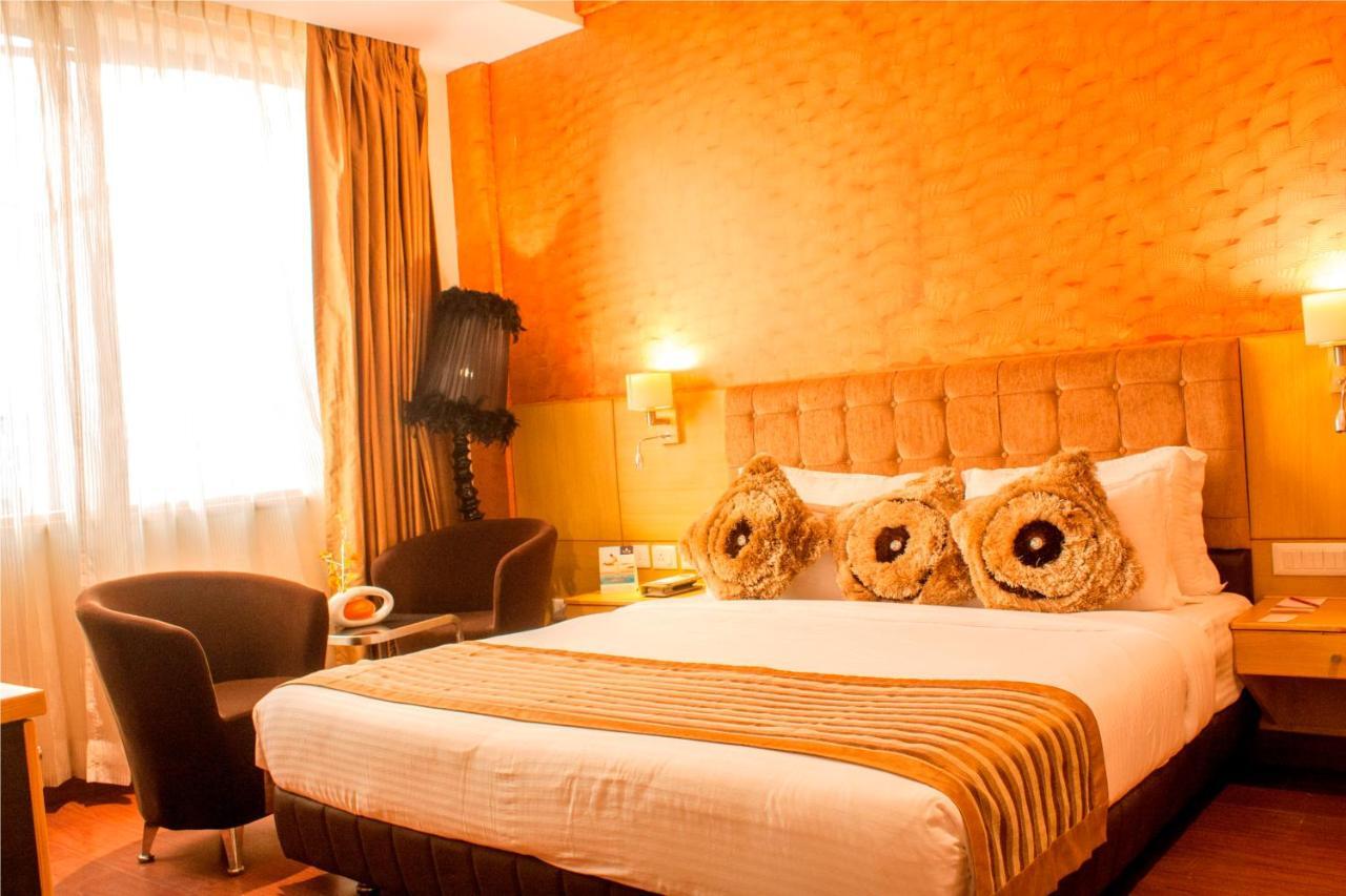Ramada Neemrana Ξενοδοχείο Εξωτερικό φωτογραφία